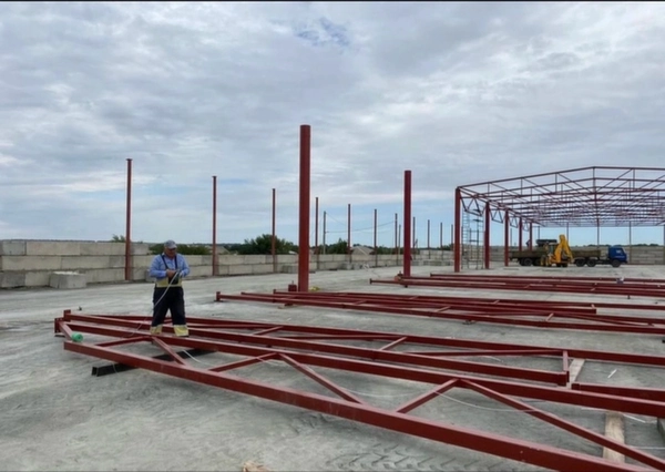 Строительство ангара